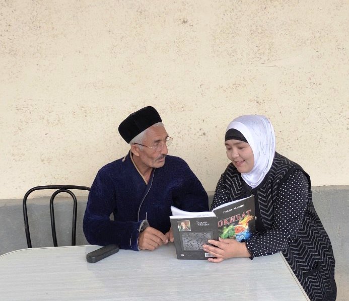 “Mehr  kutubxonasi” loyihasi doirasida  Toxir  Malikning “Oqibat” kitobi olib borildi.