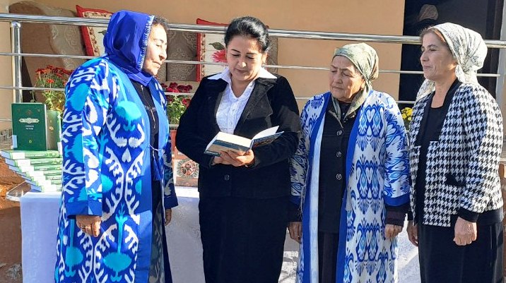 “Kitob  ko’rgazma”si  tashkil qilindi.