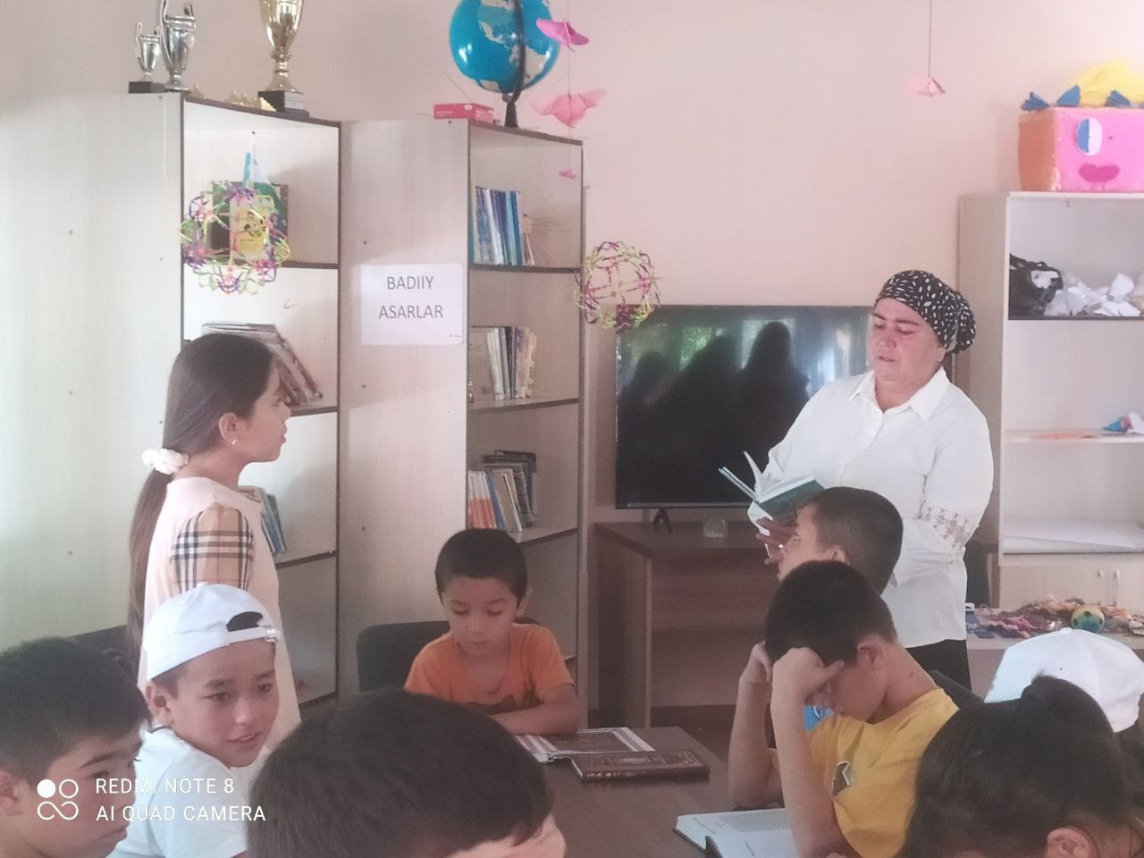 "Kitob bu-qalblarni yoritgan chiroq"      #Davra_suhbati.