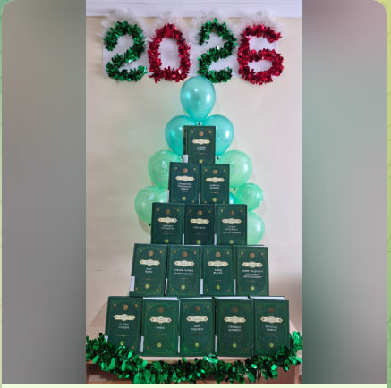 " Mutolaa archasi"  nomli  kitob ko'rgazmasi tashkil  qilindi.