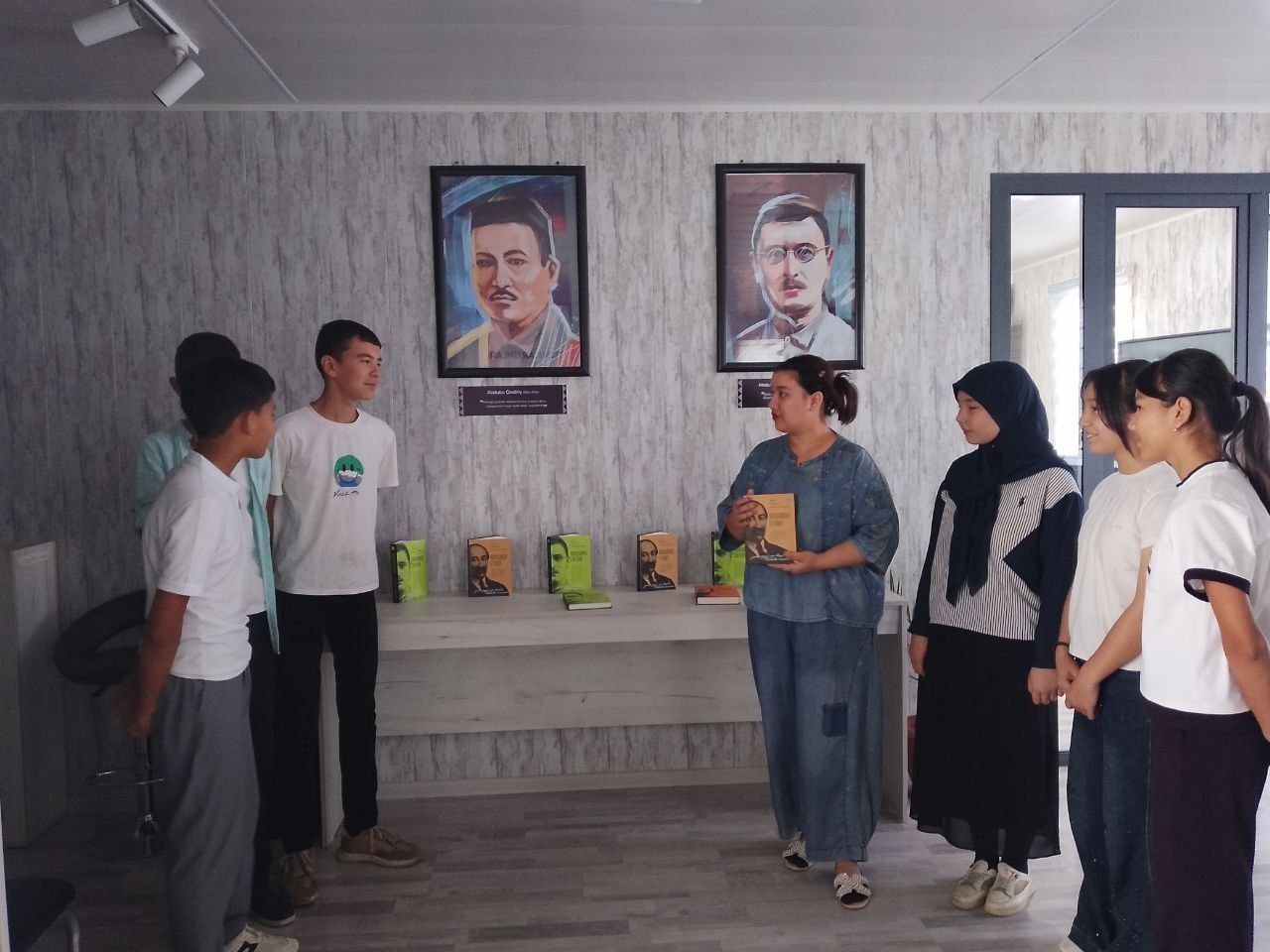 “Jadidlar merosi – millat ma’rifati poydevori” deb nomlangan kitobiga taqdimot  tashkil etildi.