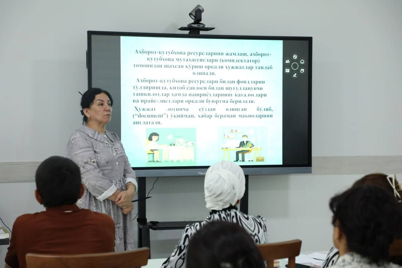 Jizzax viloyatida axborot-kutubxona markazida viloyat tuman kutubxona mutaxassislari uchun seminar tashkil etildi
