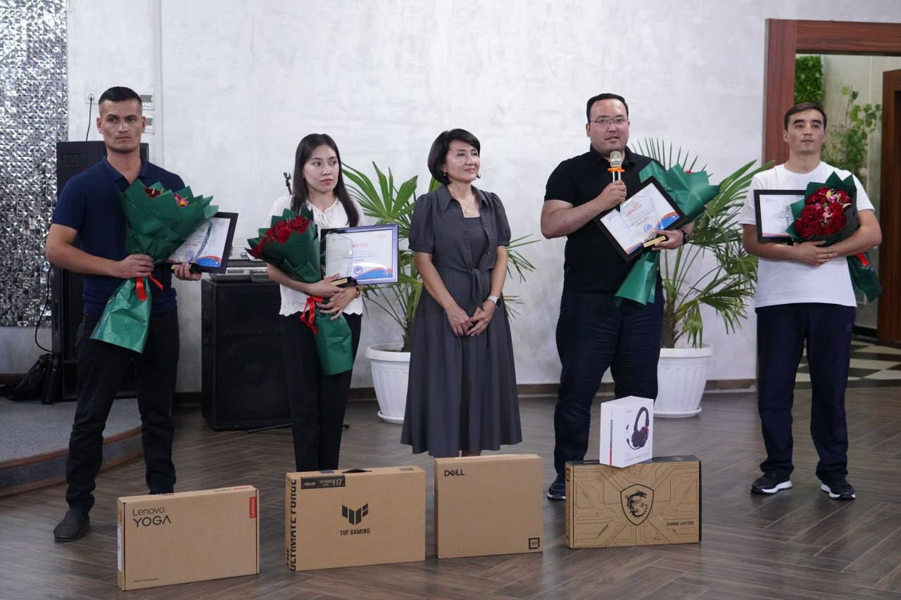 Forumning ikkinchi kunida final bosqichi ishtirokchilari o‘z loyihalarini ekspertlar va tanlov hay’ati a’zolari oldida taqdim etdilar.