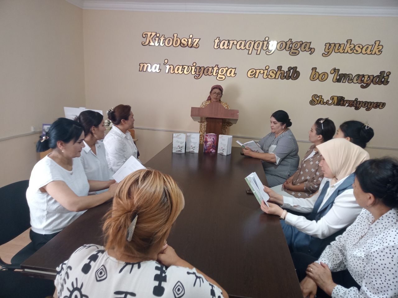  “Muattar hid” nomli yangi kitobi taqdimoti bo‘lib o‘tdi.