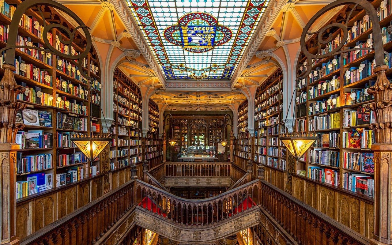 ✨Dunyodagi eng go‘zal kitob do‘konlaridan biri – Livraria Lello