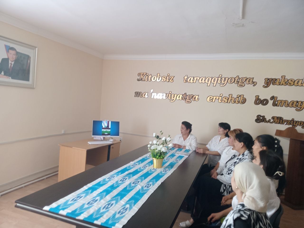 "Siyosiy-ma'rifat soati" 2026-yildagi 37-soni  siyosiy-huquqiy bilimlarini oshirish, mamlakatimizda amalga oshirilayotgan islohotlar mazmun-mohiyatini yanada chuqurroq anglashga qaratilgan navbatdagi tadbiri bo'lib o'tdi.
